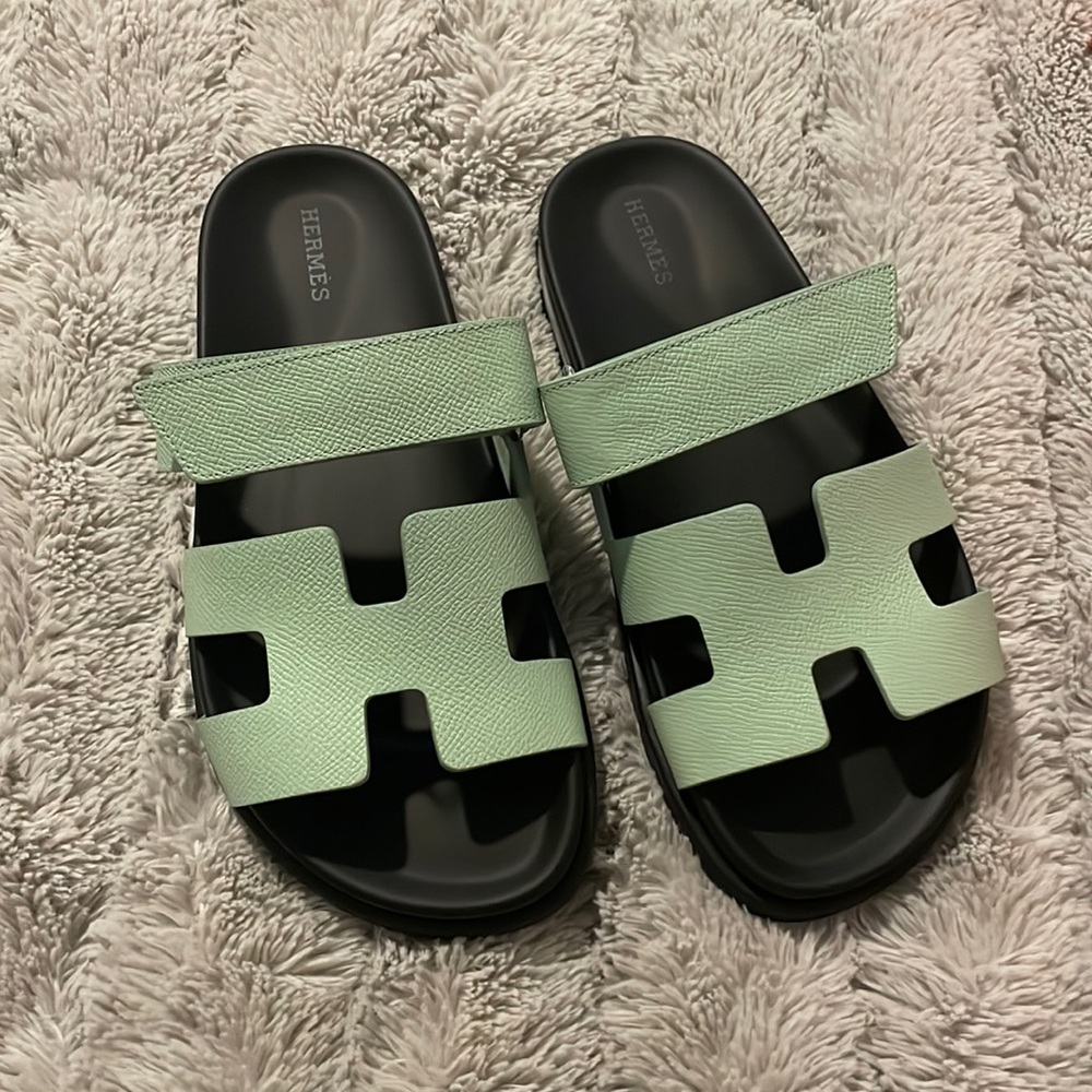 HERMES Epsom Women’s Chypre Sandals size 38 in Vert Jade size 8
